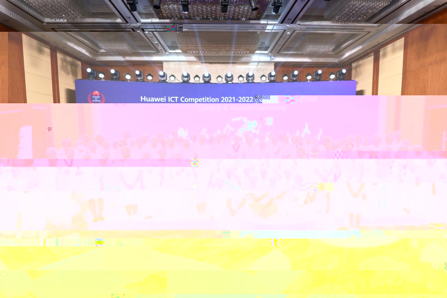 6.2022年華為ICT大賽頒獎照片集體照.jpg